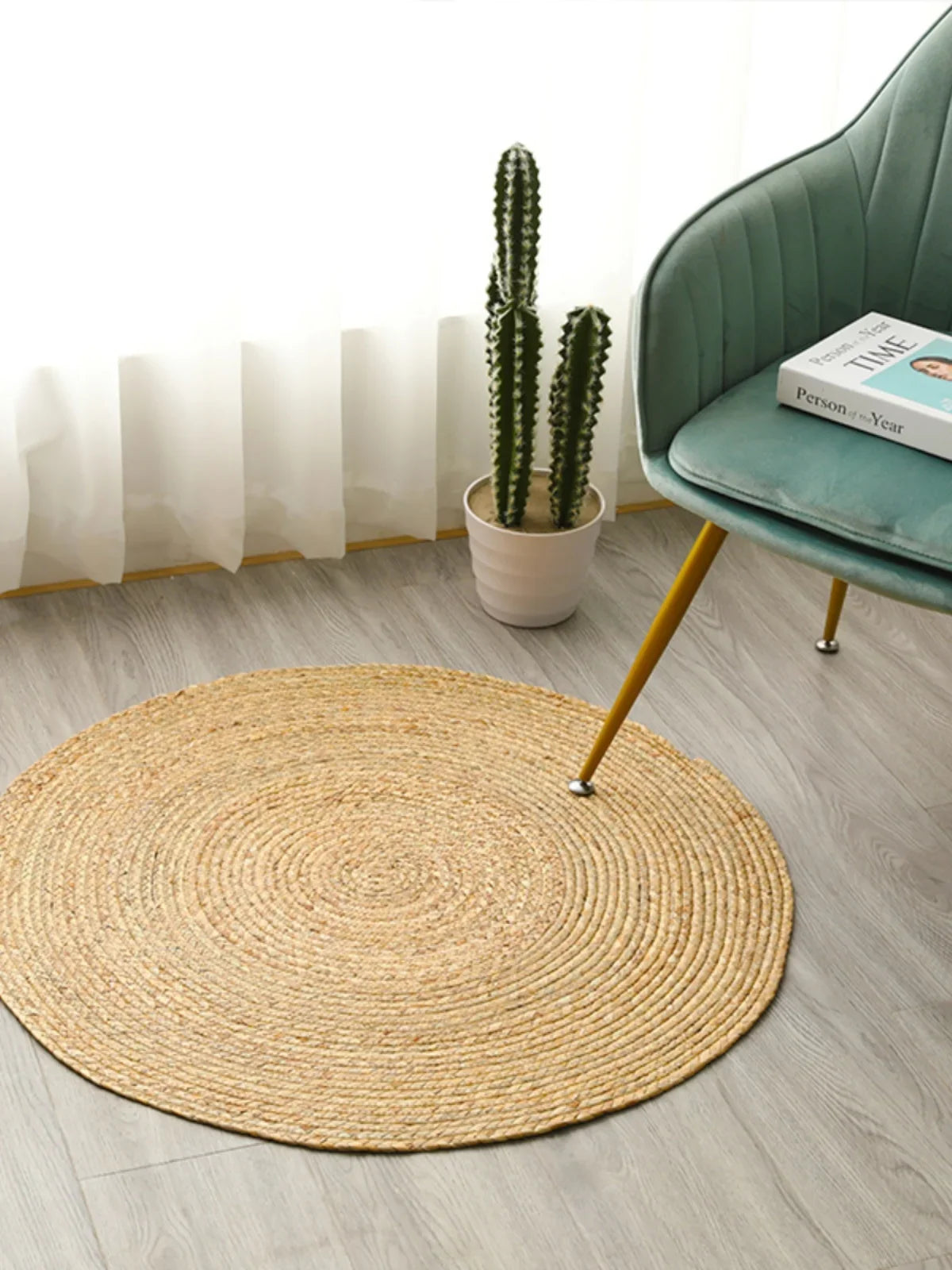 Woven Round Rattan Floor Mat